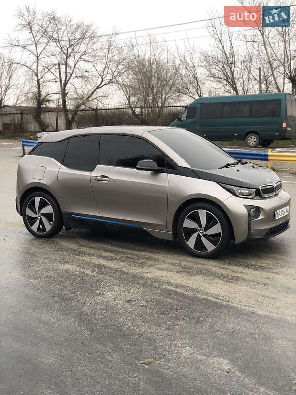 Хэтчбек BMW I3 2014 в Запорожье