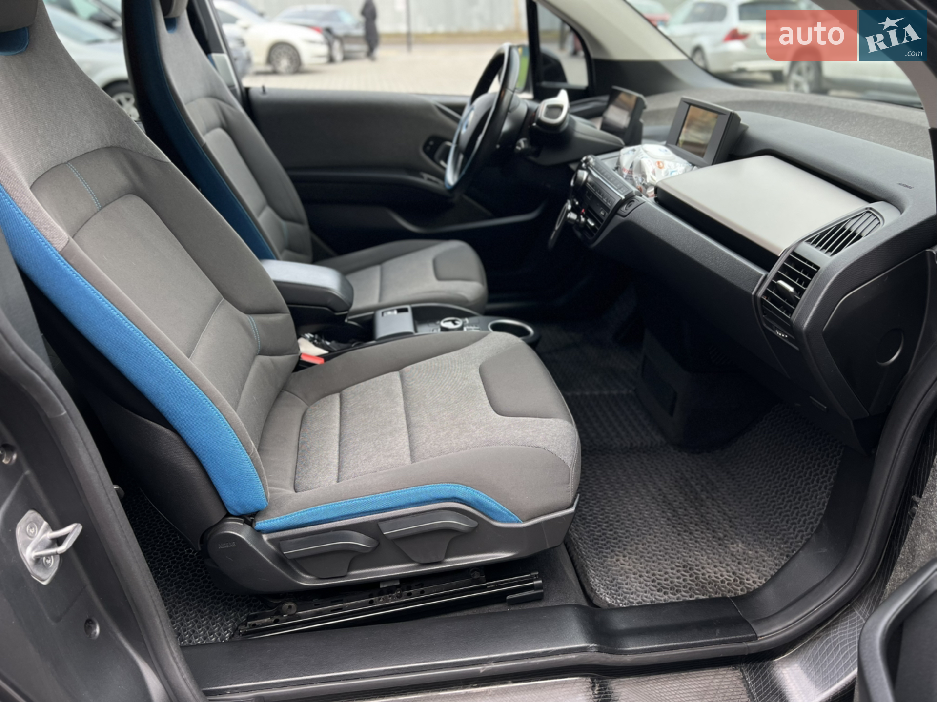 2017 BMW i3 - мініатюра 26
