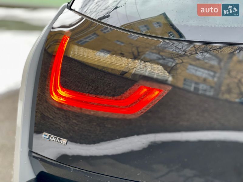 Хэтчбек BMW I3 2017 в Киеве