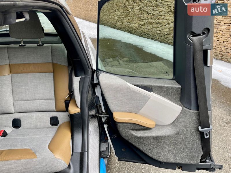 Хэтчбек BMW I3 2017 в Киеве