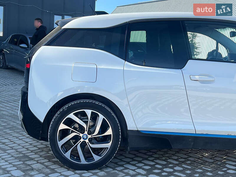 Хэтчбек BMW I3 2015 в Львове