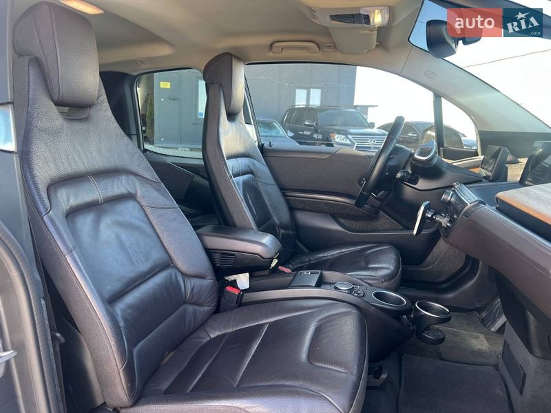 Хэтчбек BMW I3 2015 в Львове