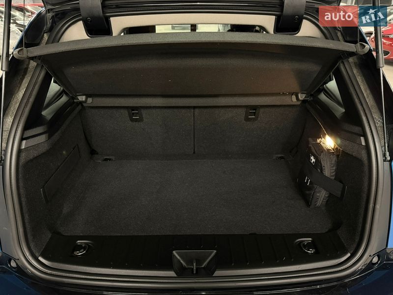 Хетчбек BMW I3 2016 в Володимирі