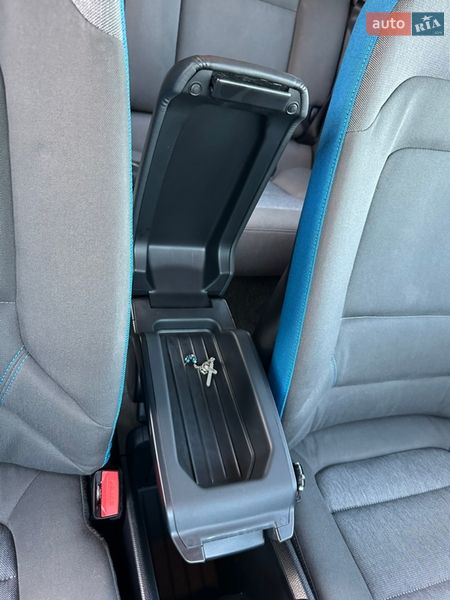 Хетчбек BMW I3 2017 в Луцьку