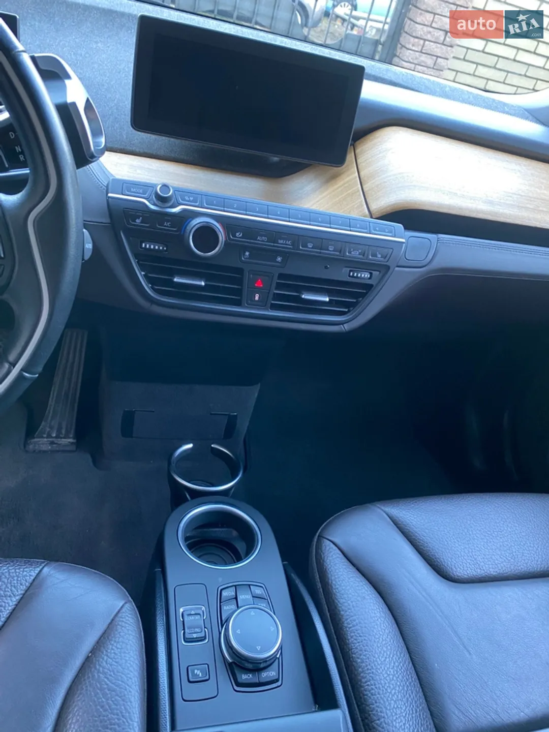 2015 BMW i3 - мініатюра 24