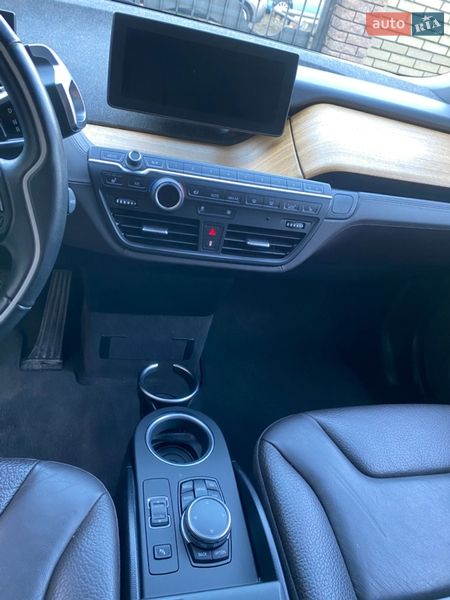 Хэтчбек BMW I3 2015 в Черновцах