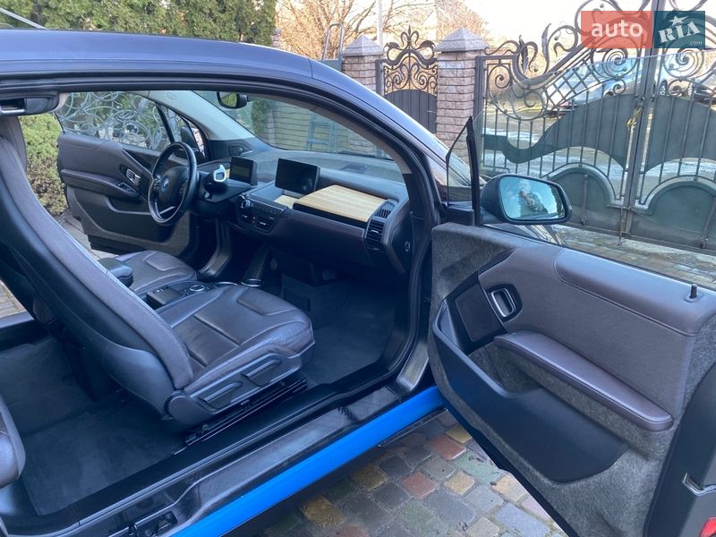 Хэтчбек BMW I3 2015 в Черновцах
