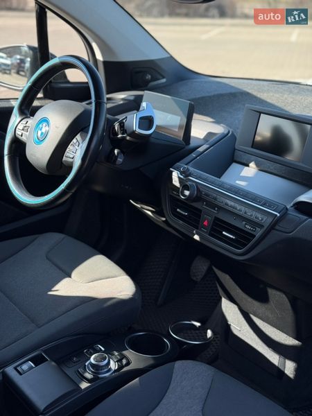 Хэтчбек BMW I3 2015 в Житомире
