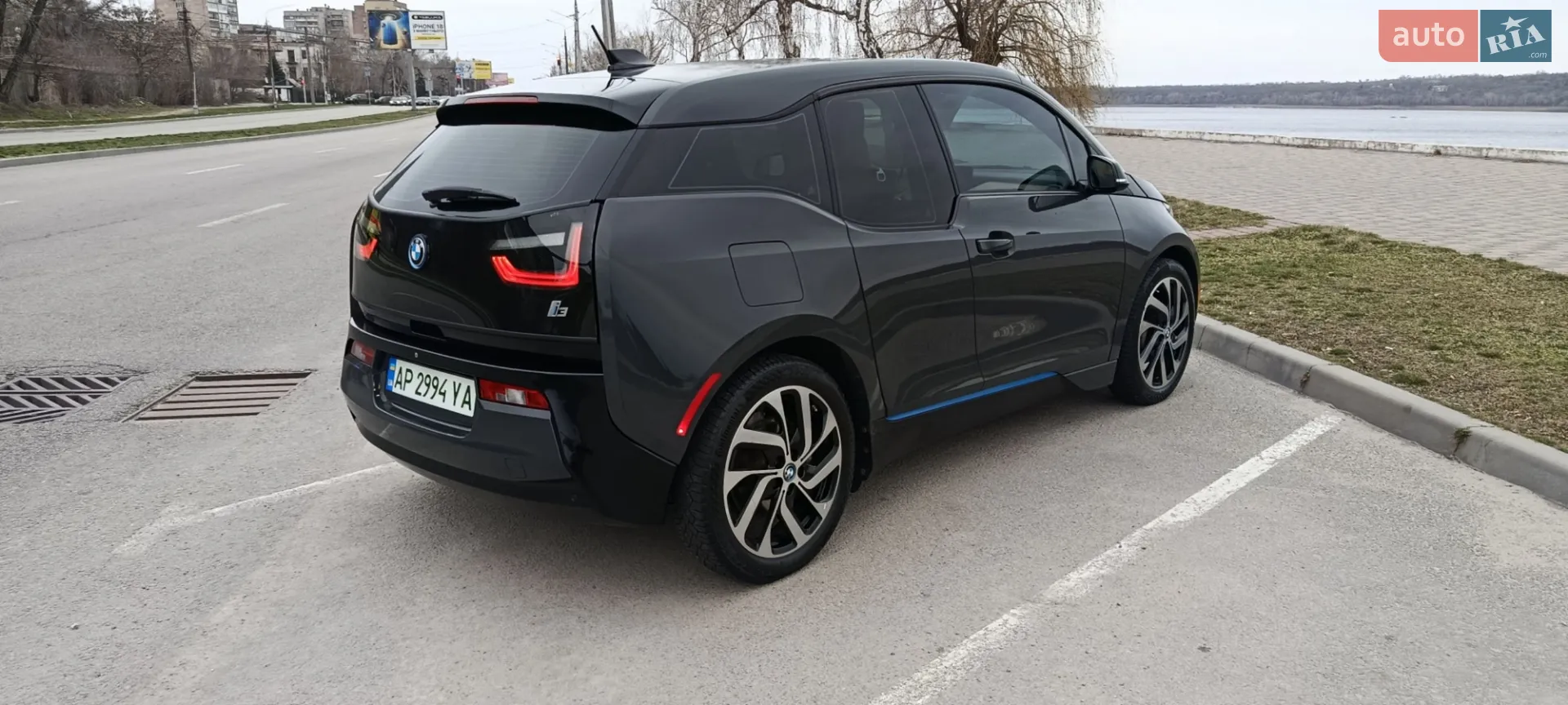2015 BMW i3 - мініатюра 16