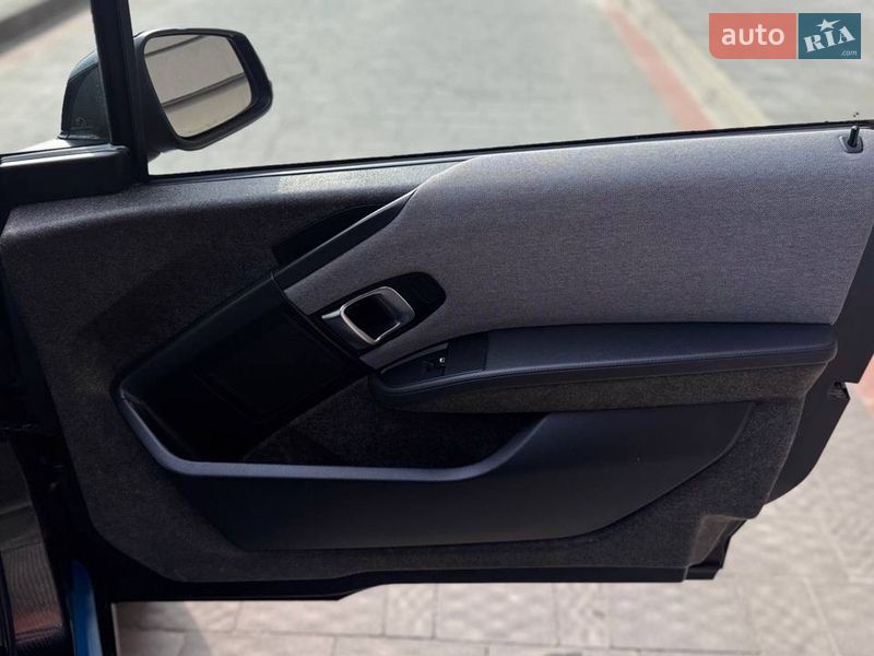Хетчбек BMW I3 2017 в Трускавці фото 69 Хетчбек BMW I3 2017 в Трускавці