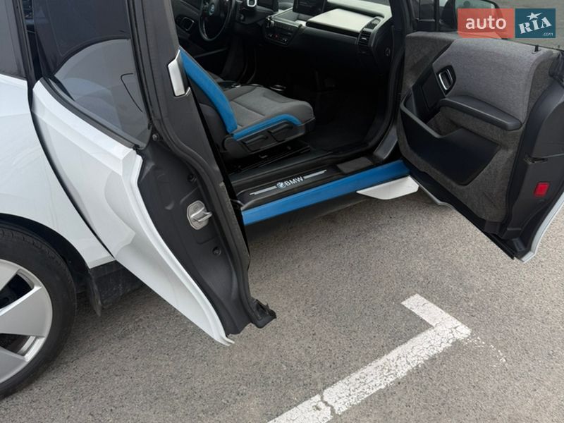 Хэтчбек BMW I3 2015 в Днепре фото 15 Хэтчбек BMW I3 2015 в Днепре