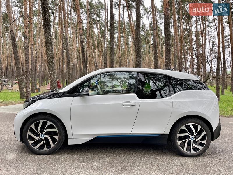 Хэтчбек BMW I3 2016 в Киеве