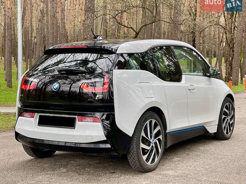 Хэтчбек BMW I3 2016 в Киеве