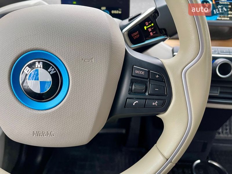 Хэтчбек BMW I3 2016 в Киеве