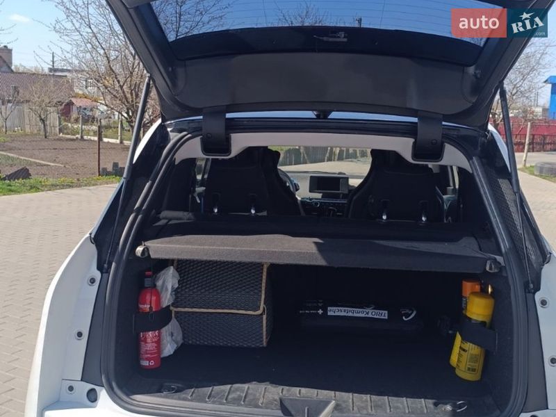 Хэтчбек BMW I3 2015 в Белой Церкви фото 11 Хэтчбек BMW I3 2015 в Белой Церкви