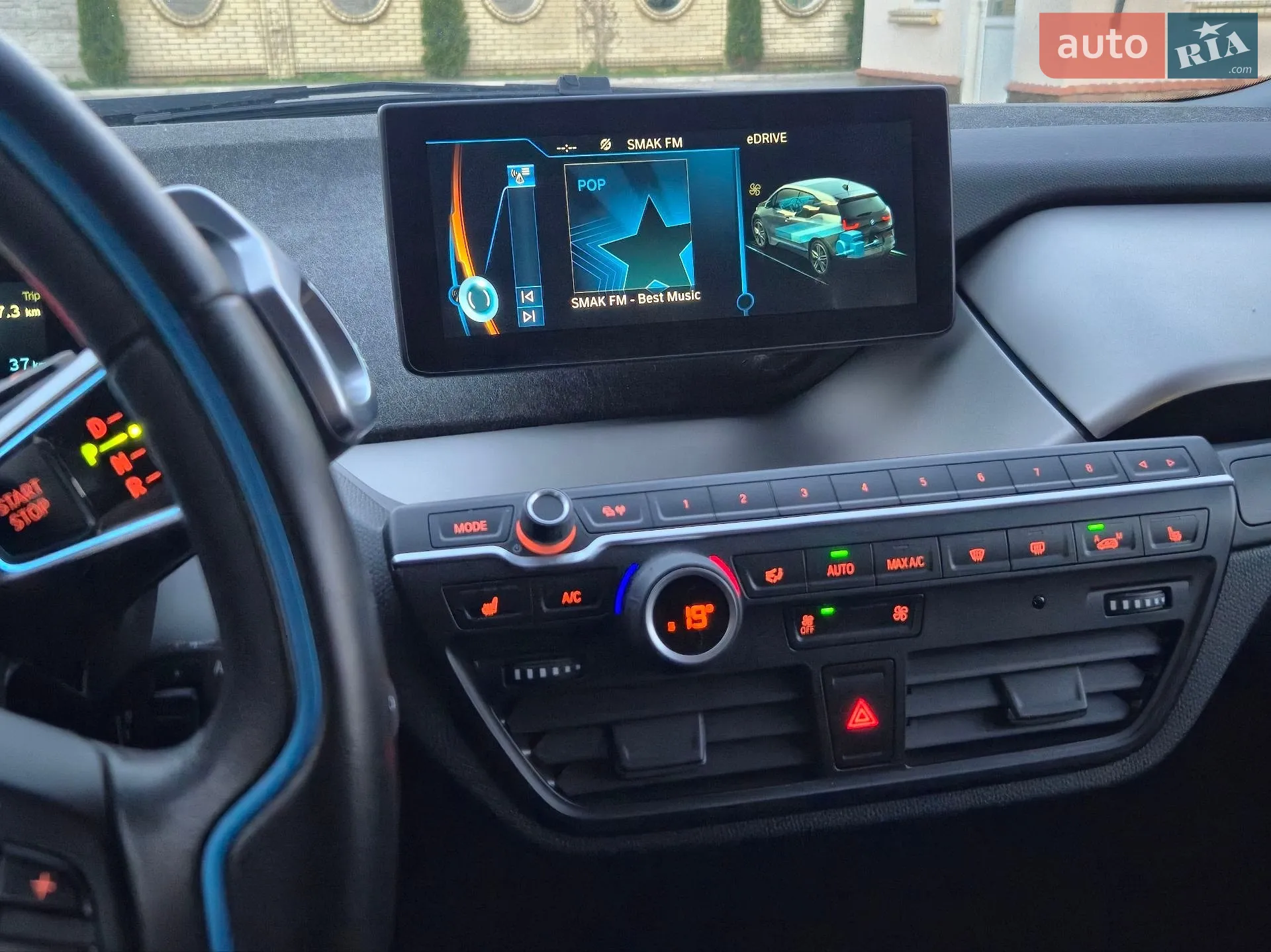 2014 BMW i3 - мініатюра 16