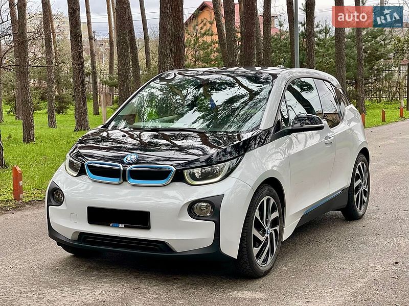 Хэтчбек BMW I3 2016 в Киеве