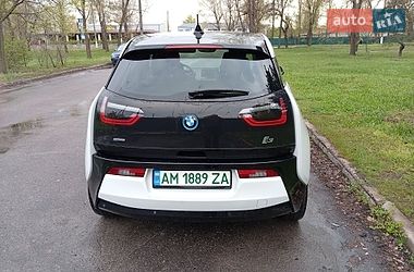 Хэтчбек BMW I3 2015 в Горишних Плавнях