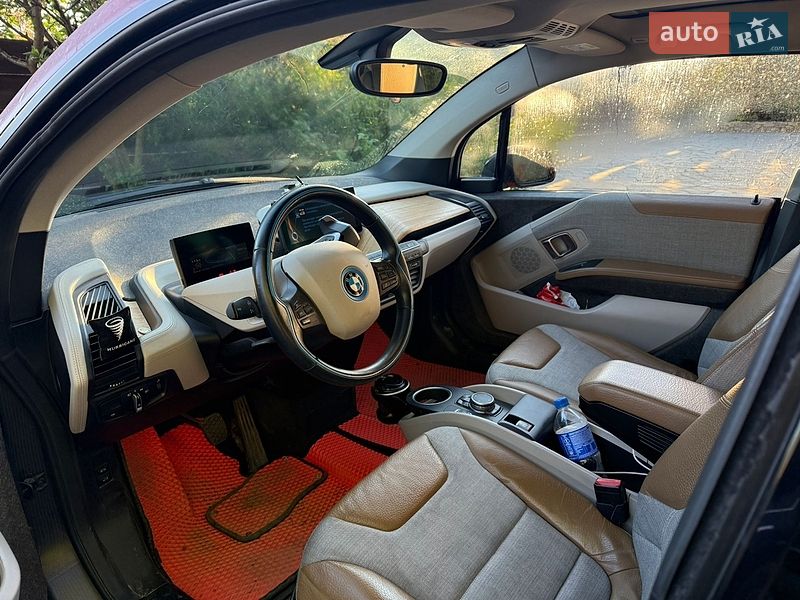 Хэтчбек BMW I3 2015 в Буче