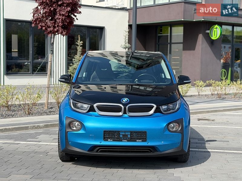 Хэтчбек BMW I3 2017 в Городке