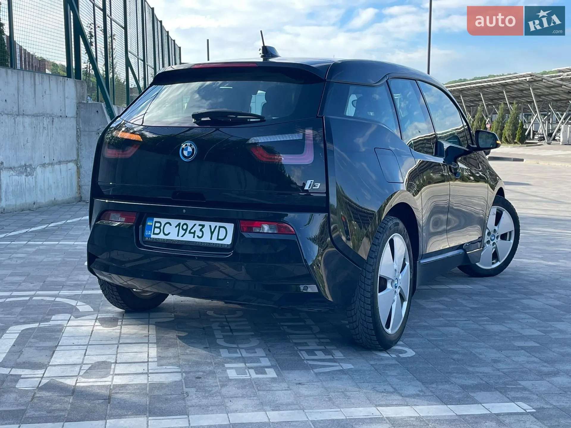 2017 BMW i3 - мініатюра 5