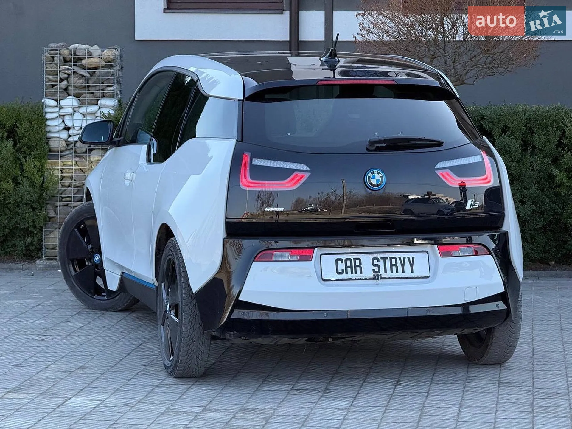 2015 BMW i3 - мініатюра 17