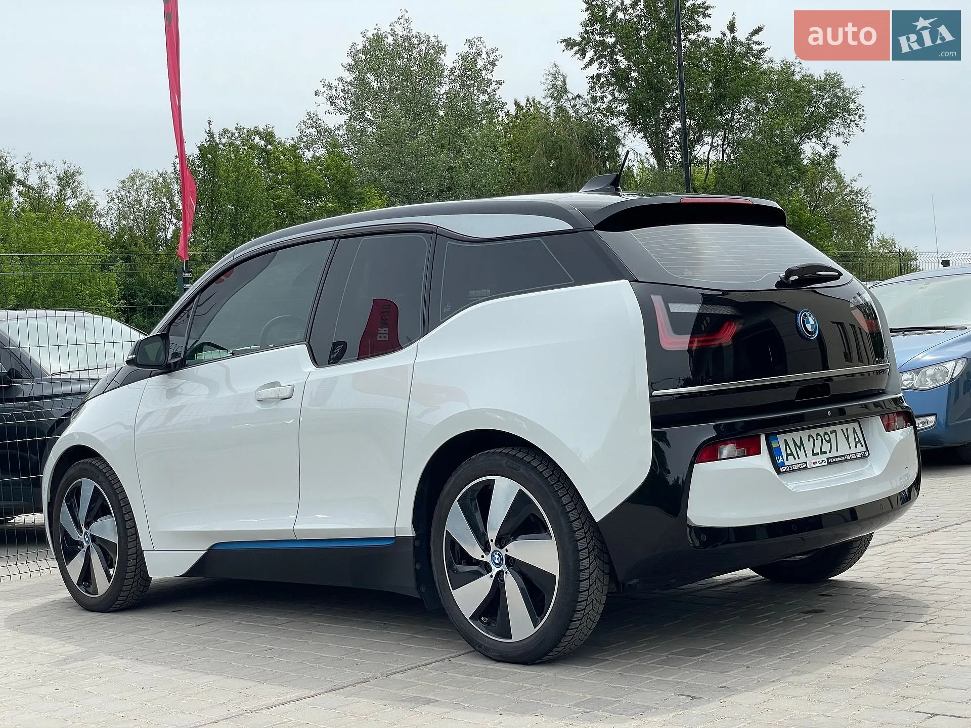 2020 BMW i3 - мініатюра 18