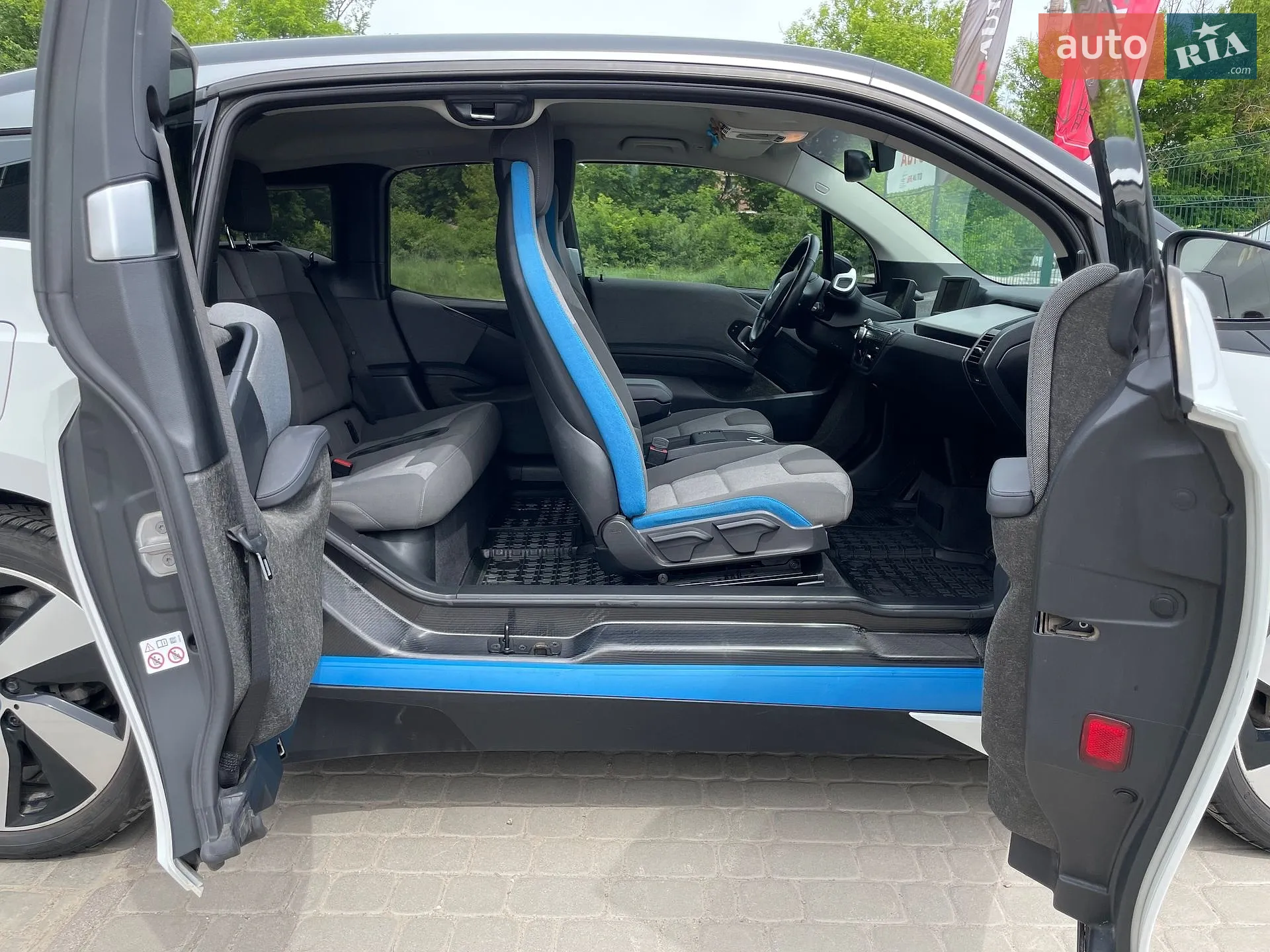 2020 BMW i3 - мініатюра 33