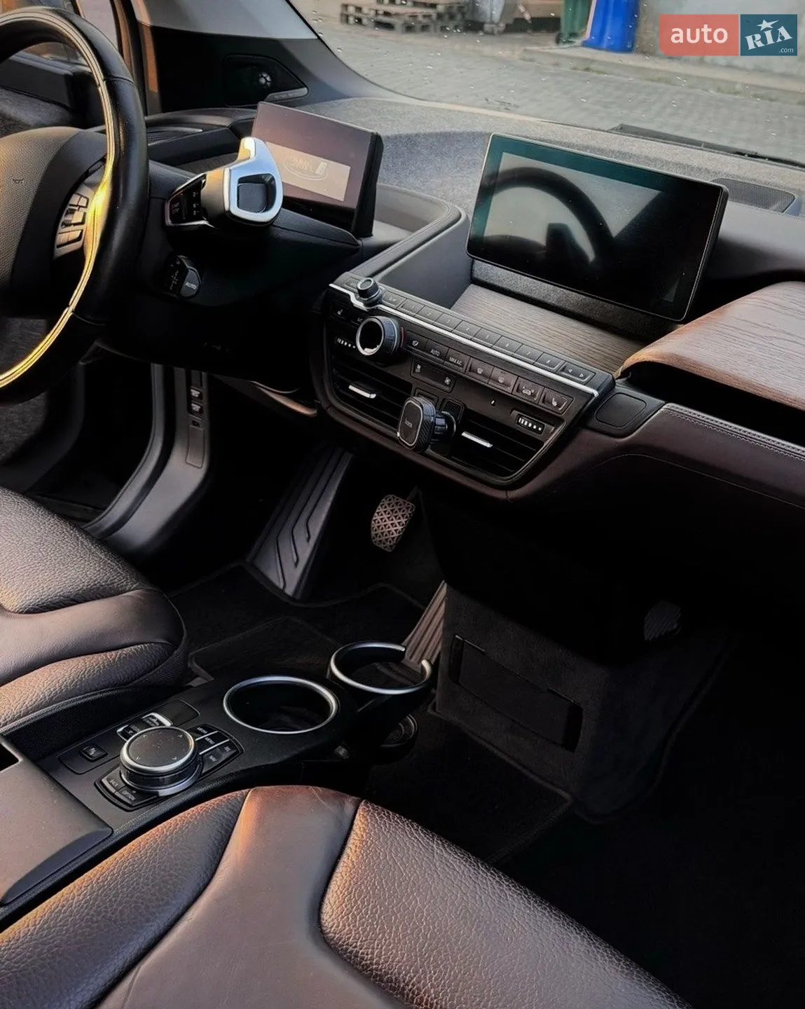 2016 BMW i3 - мініатюра 11