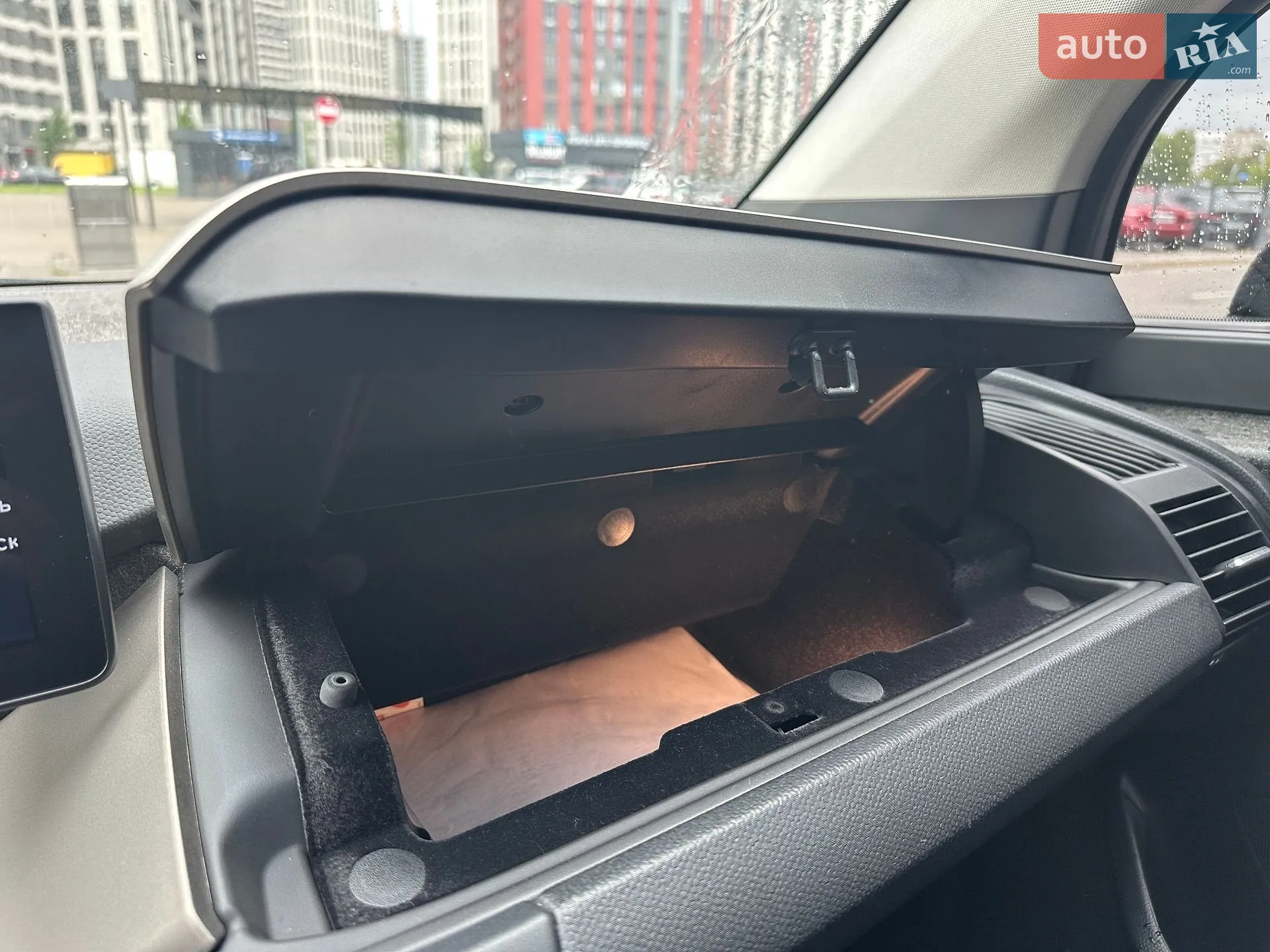 2019 BMW i3 - мініатюра 35