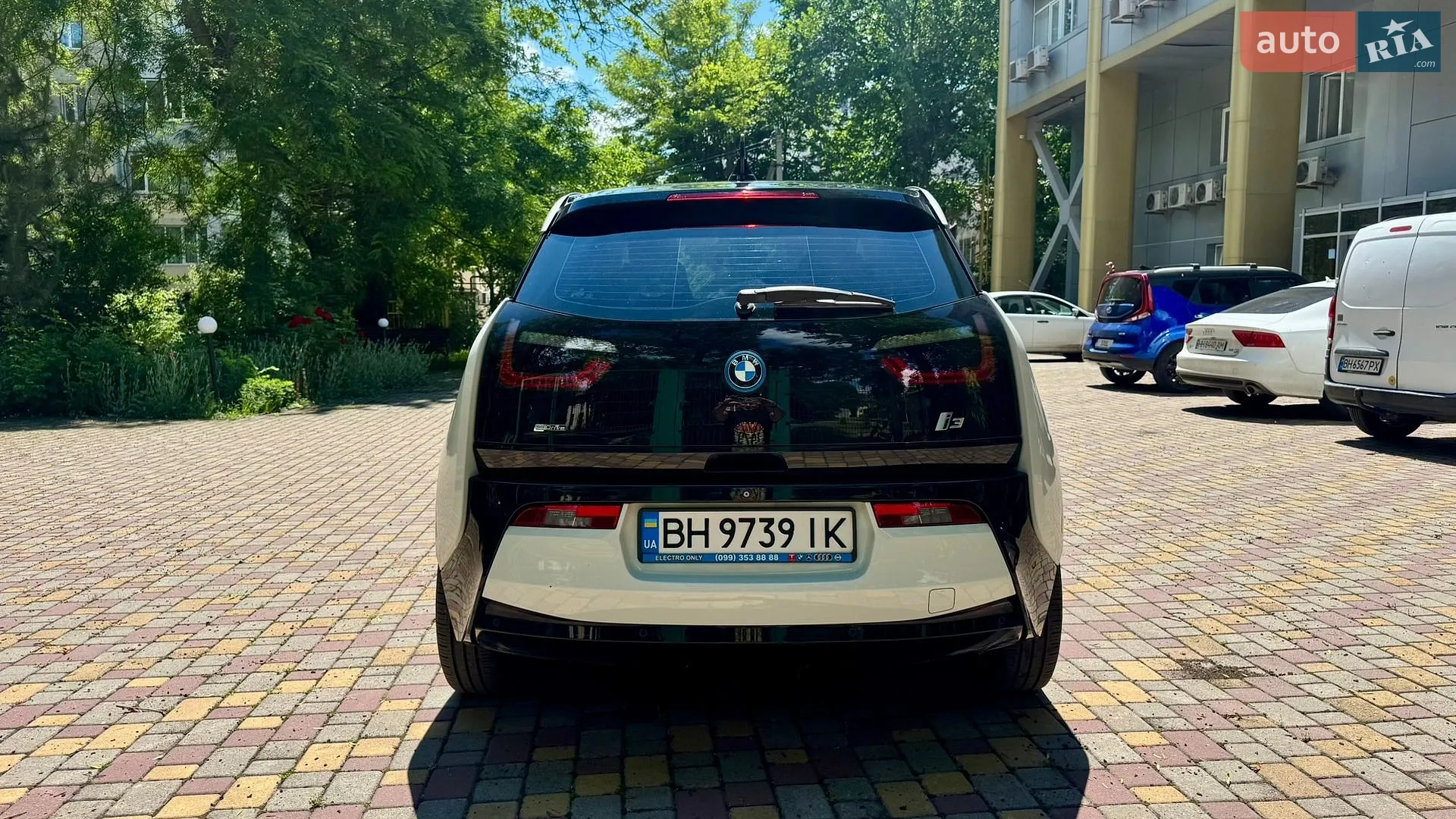 2015 BMW i3 - мініатюра 9