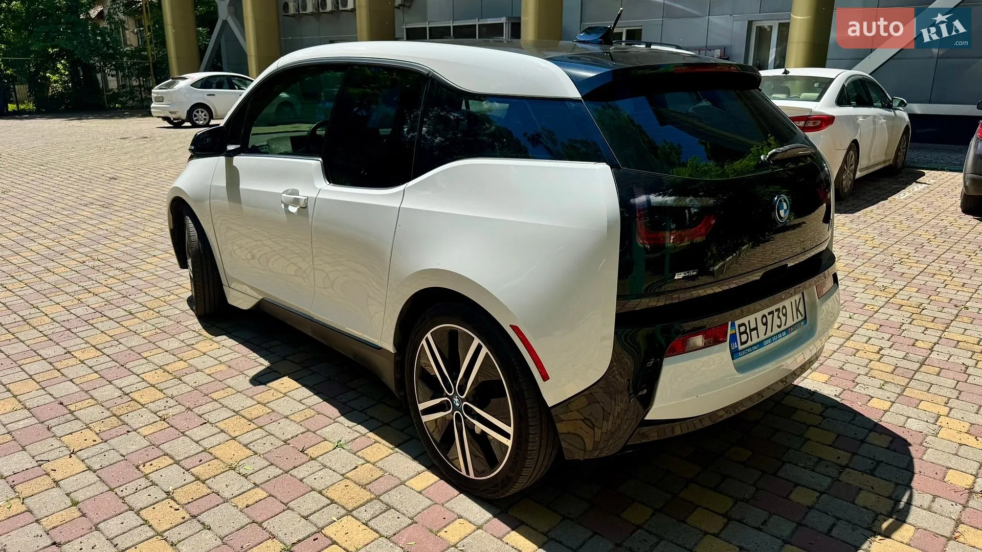 2015 BMW i3 - мініатюра 15