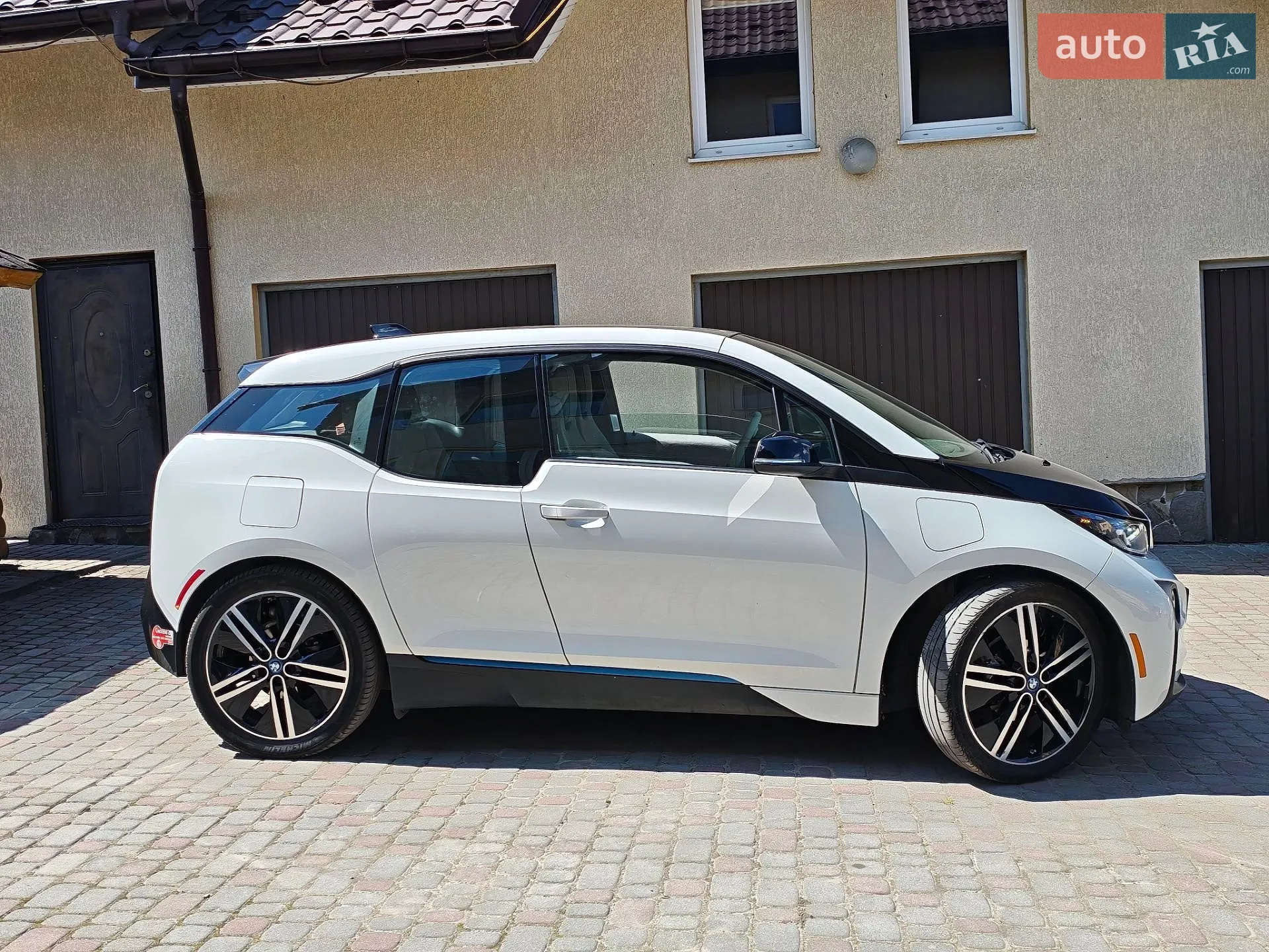 2016 BMW i3 - мініатюра 2
