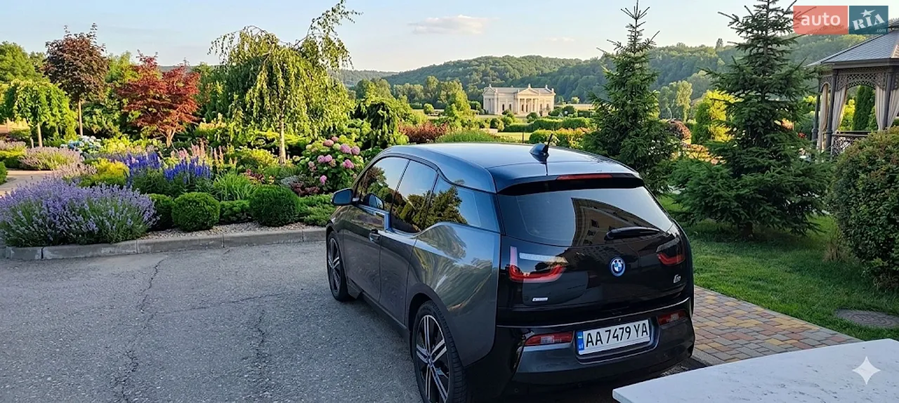 2016 BMW i3 - мініатюра 11