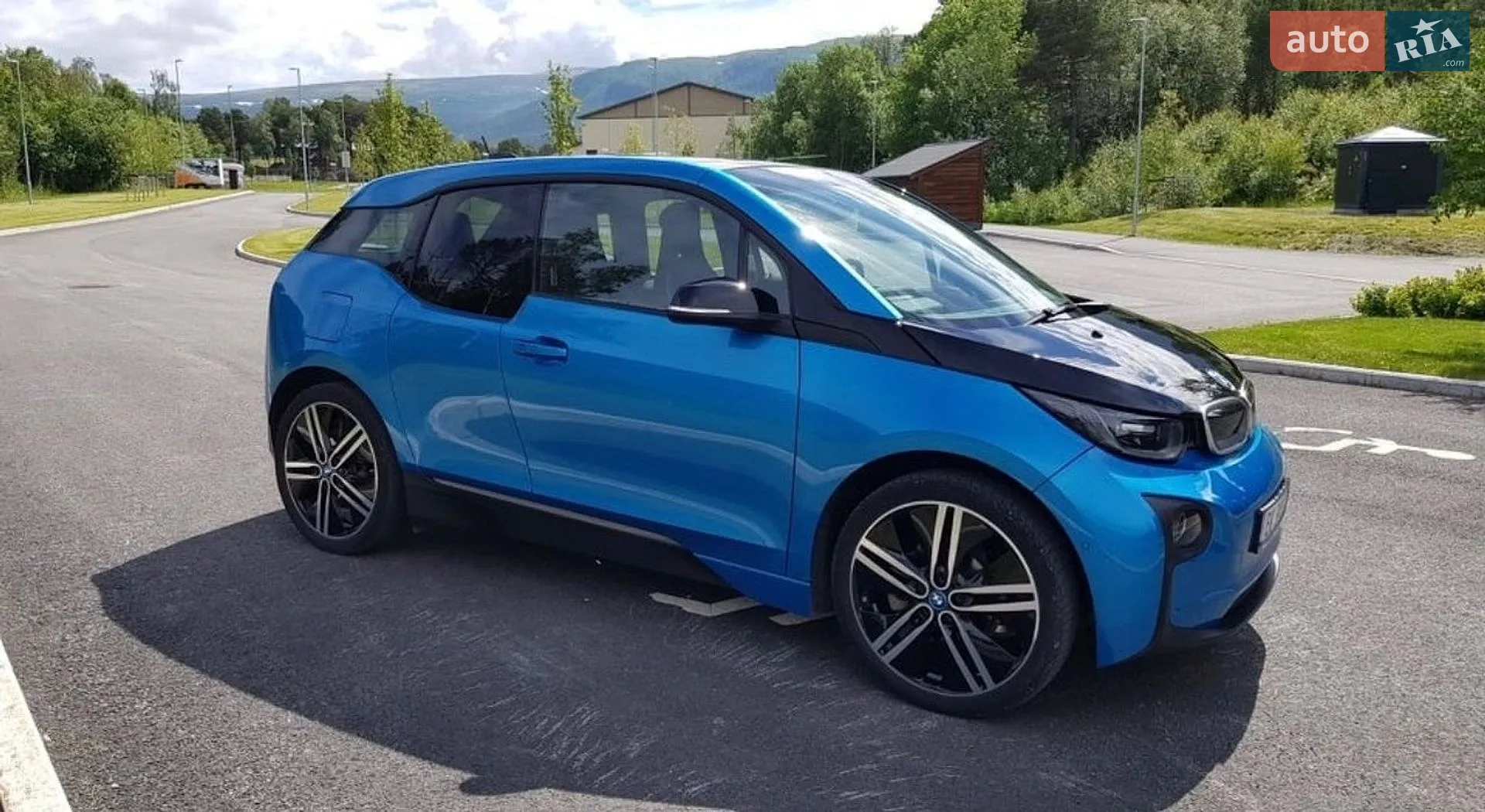 2016 BMW i3 - мініатюра 2