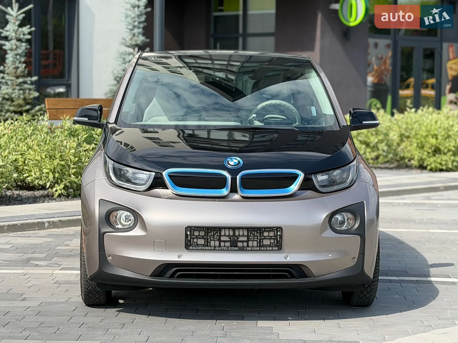 2015 BMW i3 - мініатюра 2