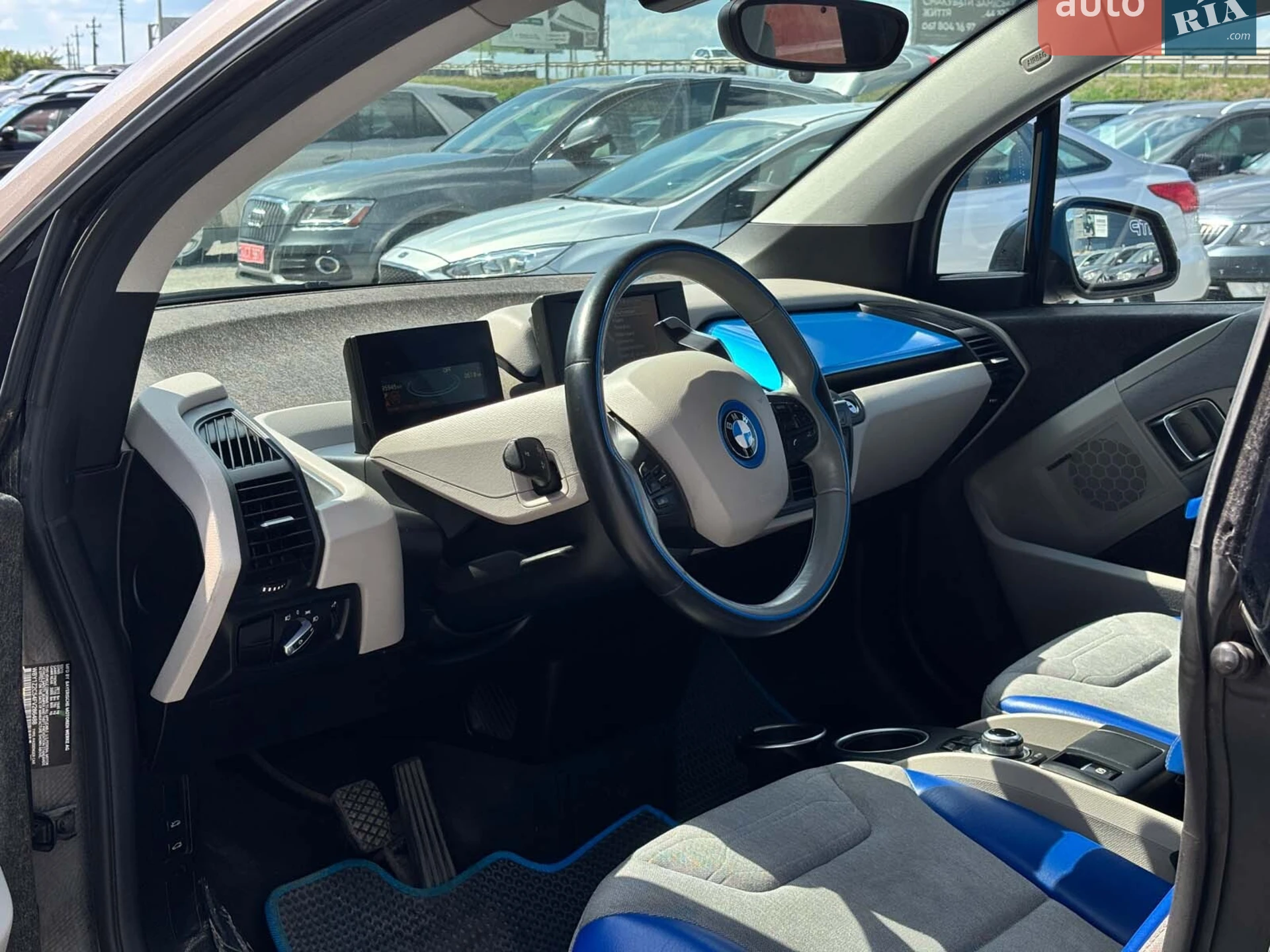 2015 BMW i3 - мініатюра 16