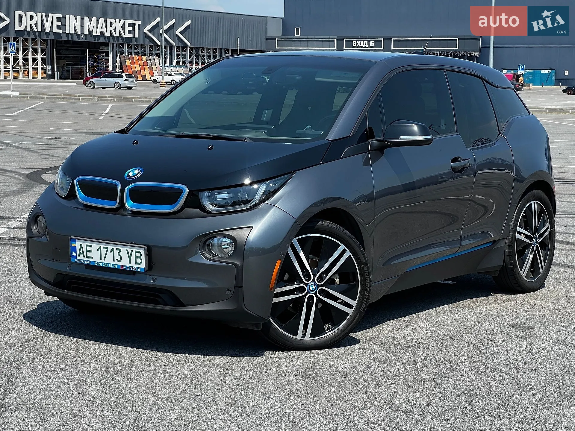 2017 BMW i3 - мініатюра 9