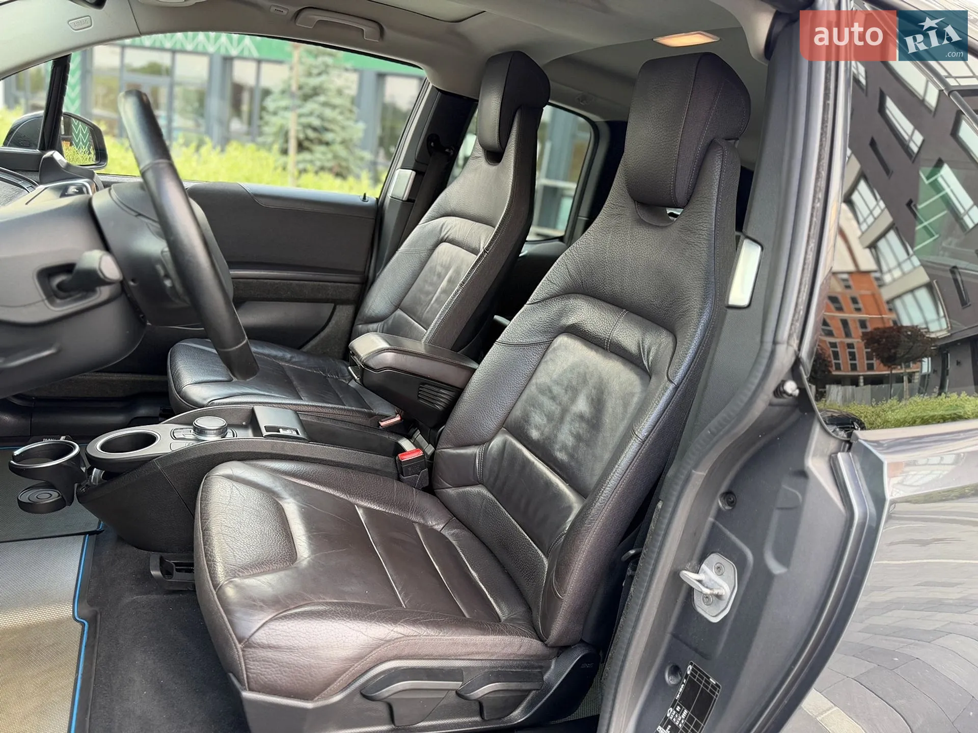 2016 BMW i3 - мініатюра 9