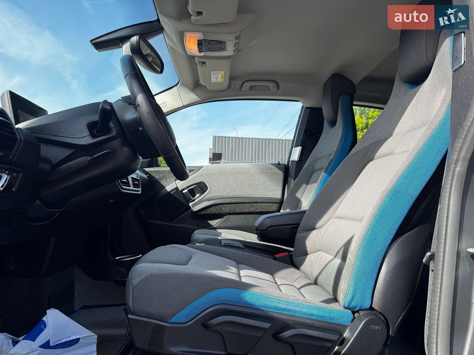 2016 BMW i3 - мініатюра 16