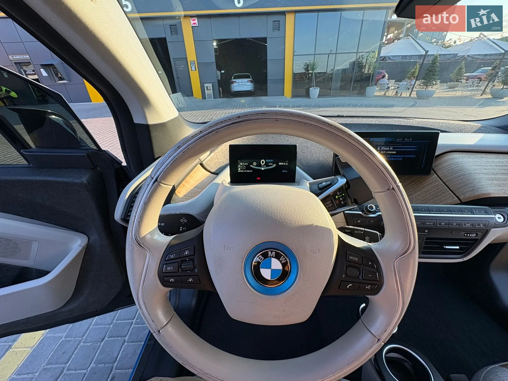 2014 BMW i3 - мініатюра 16