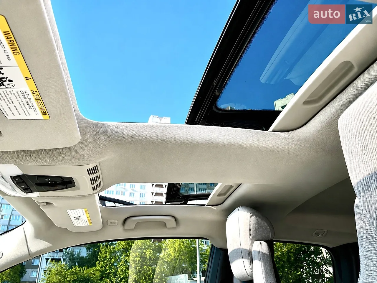 2016 BMW i3 - мініатюра 28