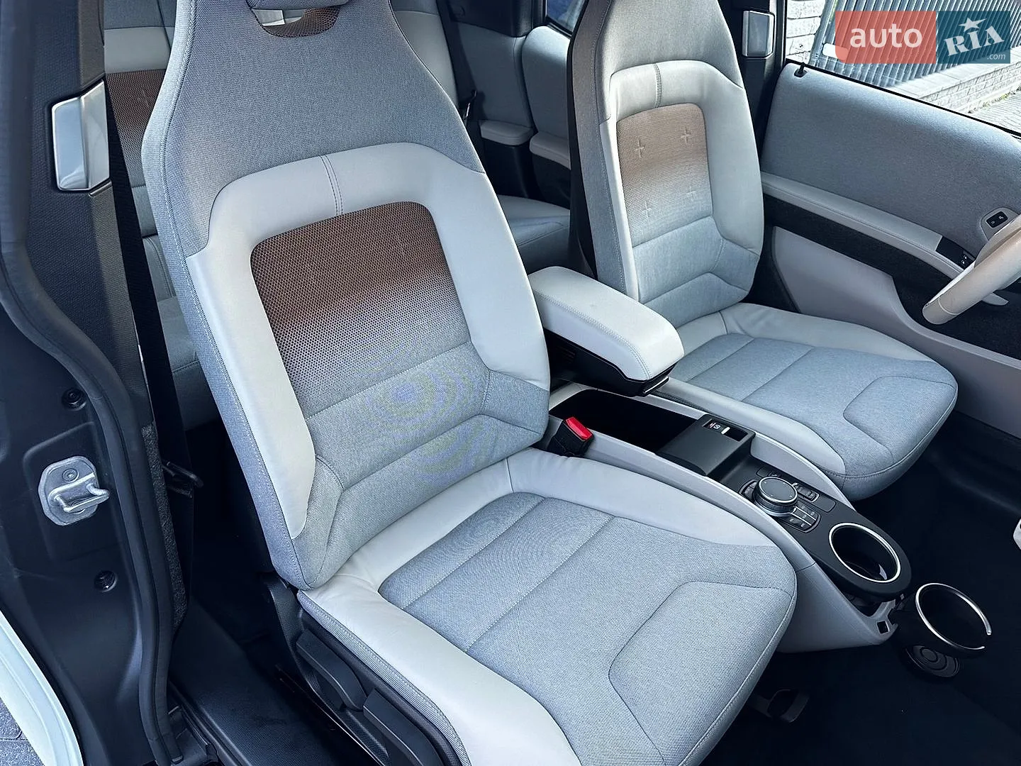 2021 BMW i3 - мініатюра 58