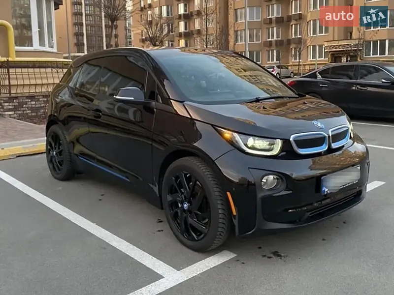 BMW I3
