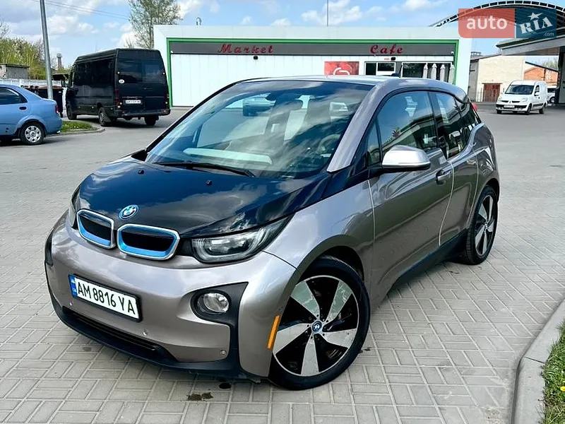 BMW I3