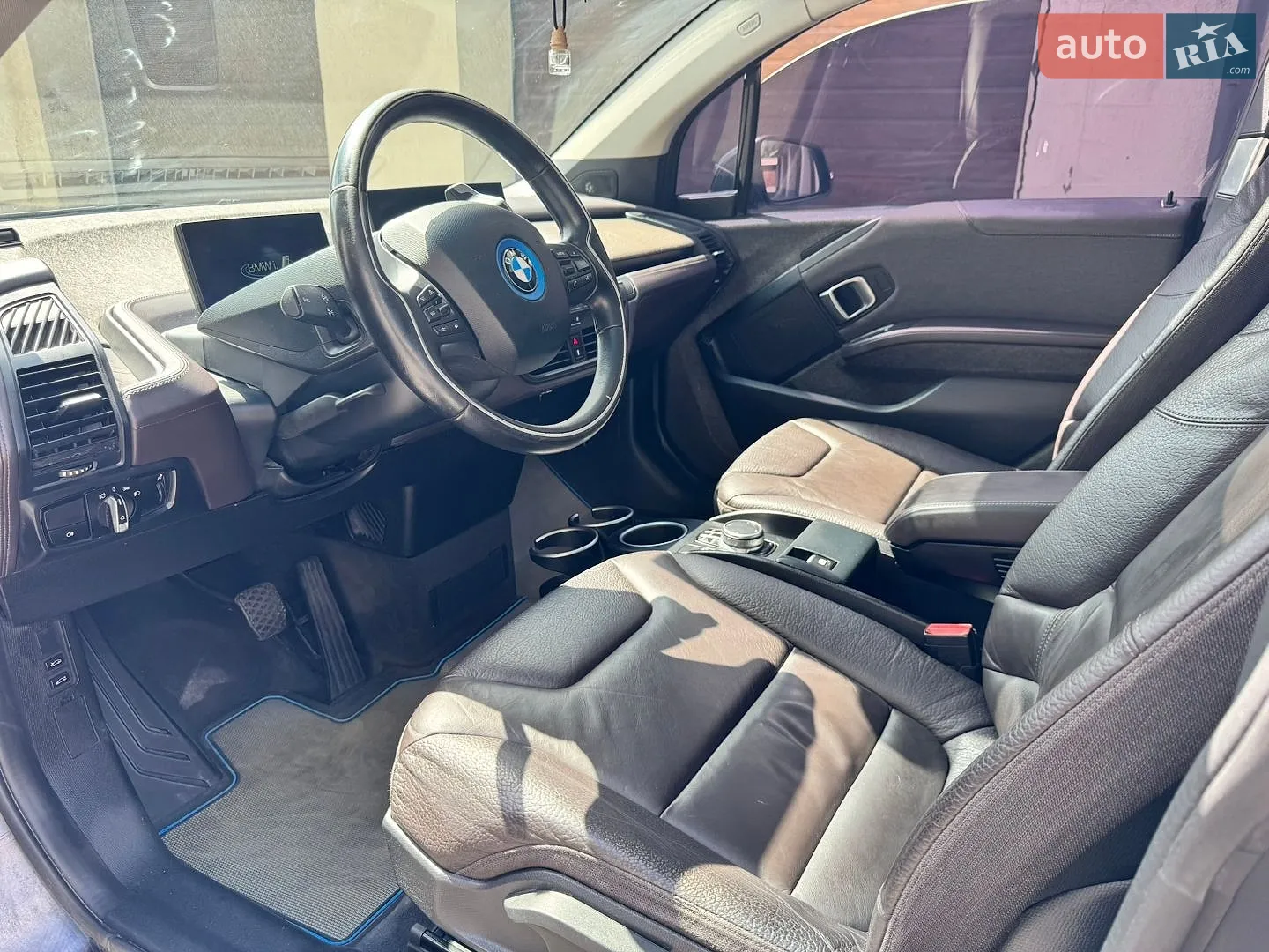 2016 BMW i3 - мініатюра 11