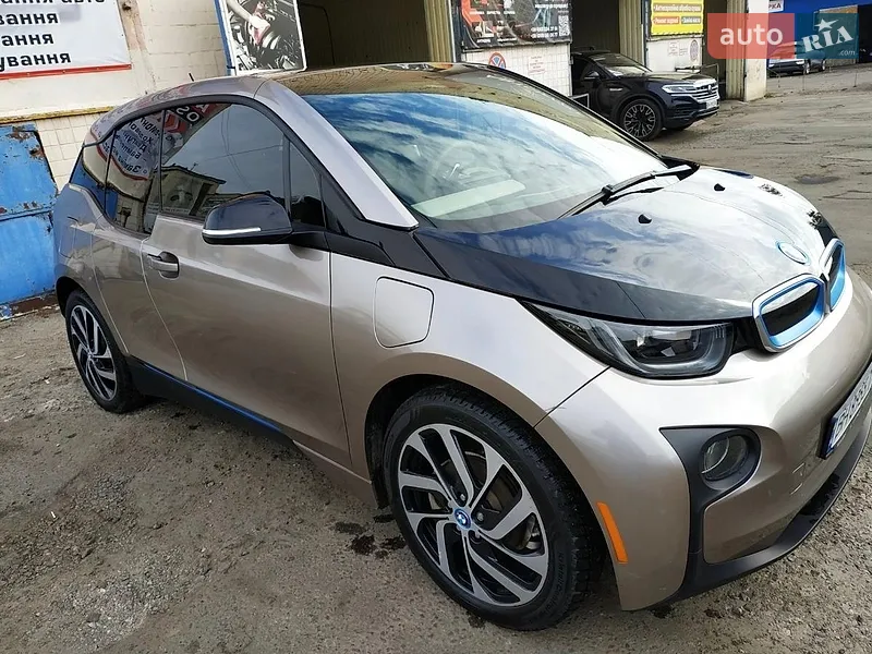 BMW I3