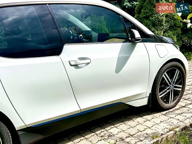 BMW I3