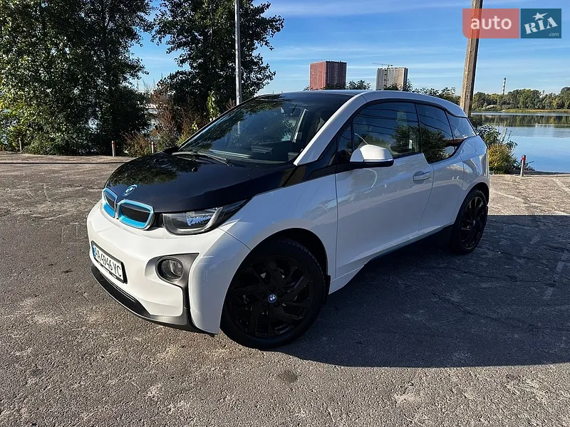 BMW I3