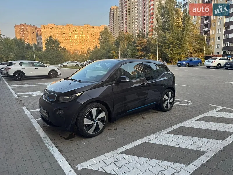 BMW I3